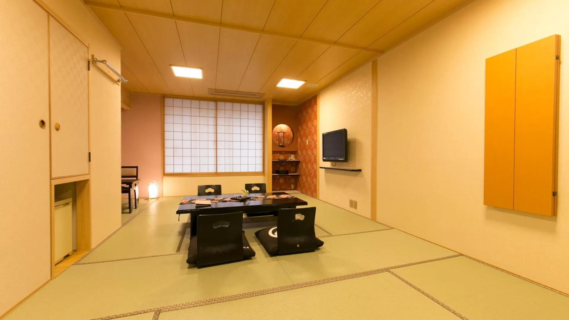 Matsui Honkan Kyoto 4*,  Japon