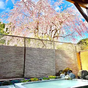 fuji-guest-house.kanagawa-hotels.com/
